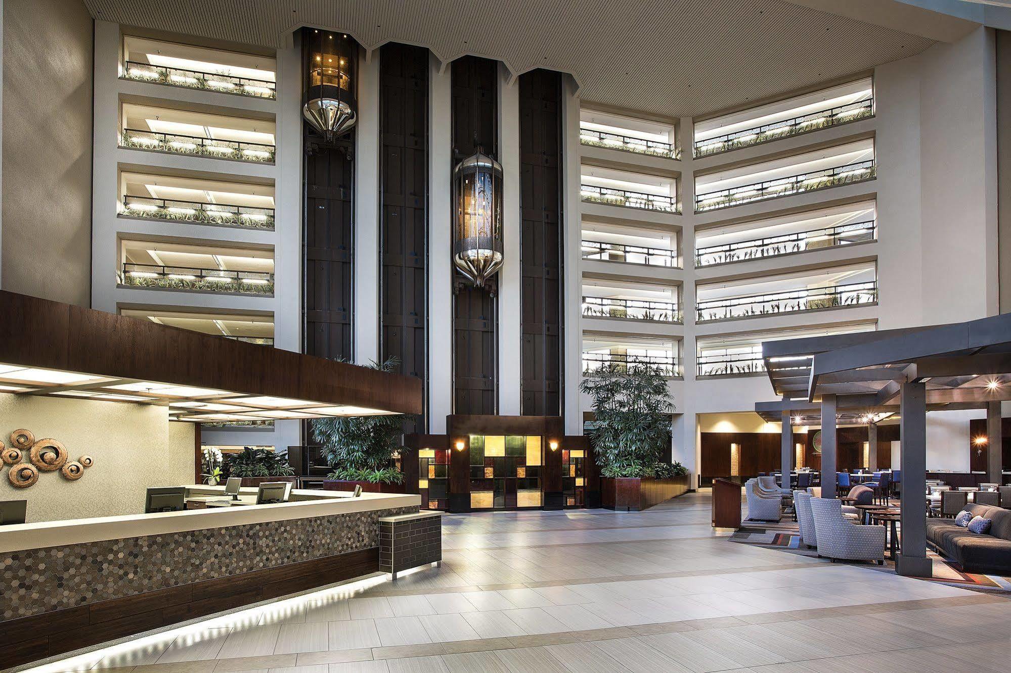 Hilton Bellevue Otel Dış mekan fotoğraf